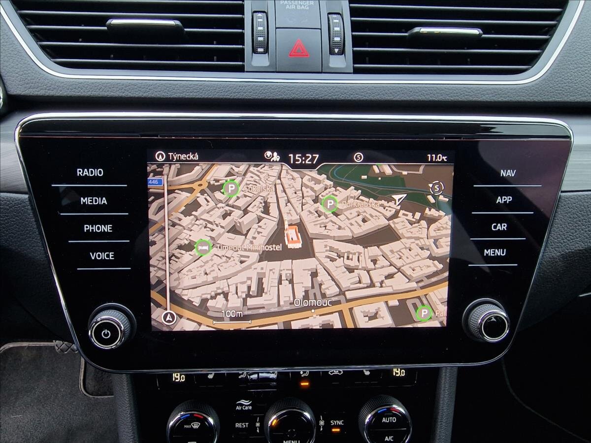 Škoda Superb Kombi 1,5 l 110 kw