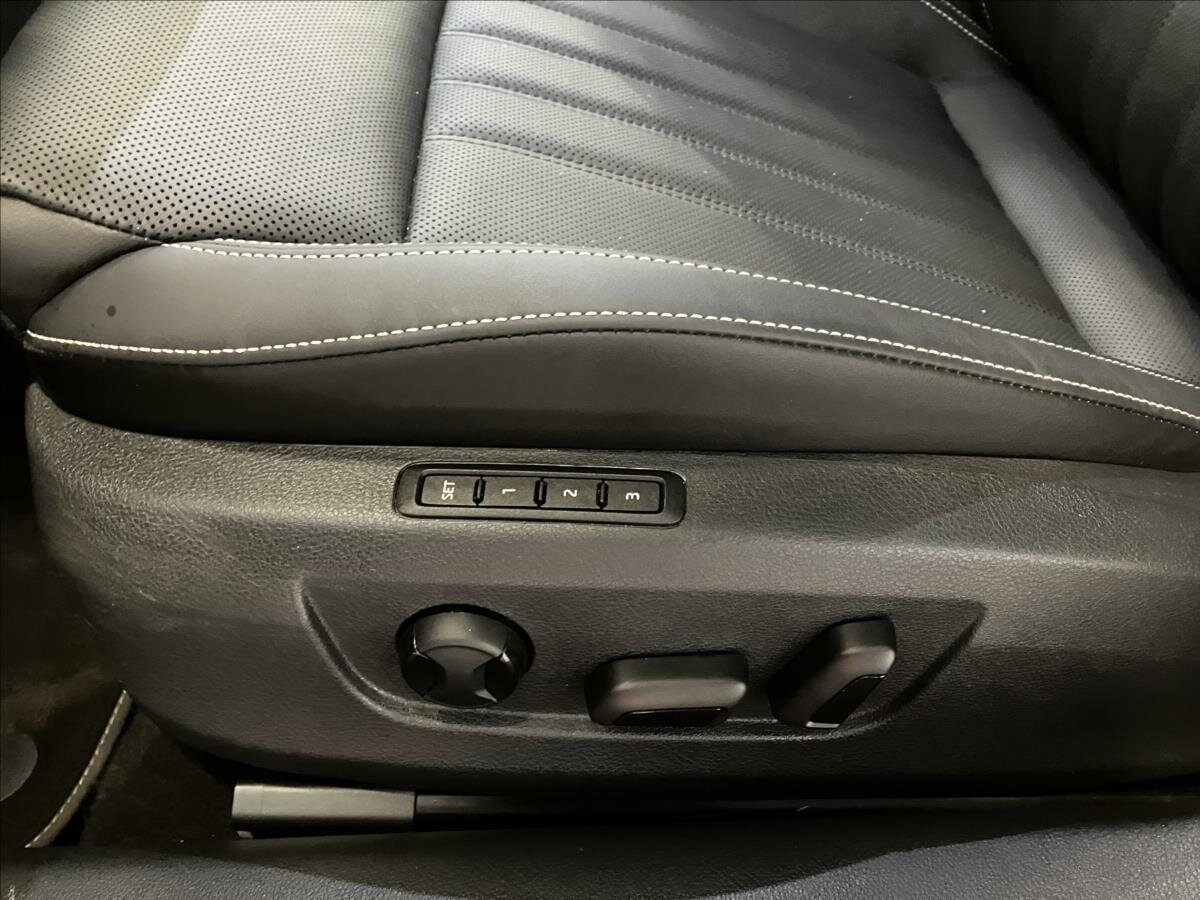 Škoda Superb Kombi 2,0 l 147 kw