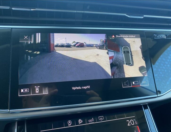 Audi Q8 SUV / Terénní 3,0 l 250 kw