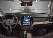 Volvo XC90 30