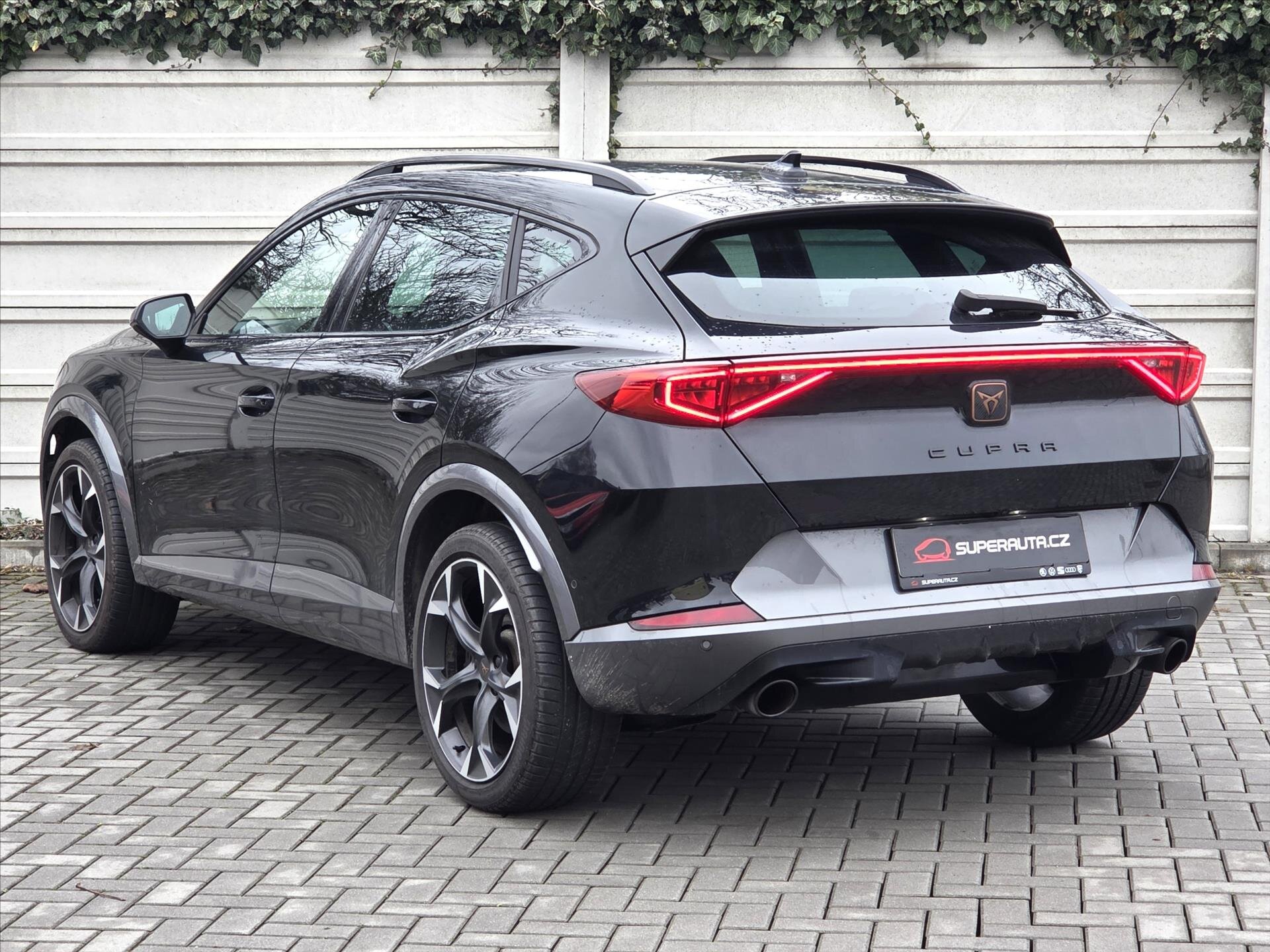 Cupra Formentor SUV / Terénní 2,0 l 180 kw