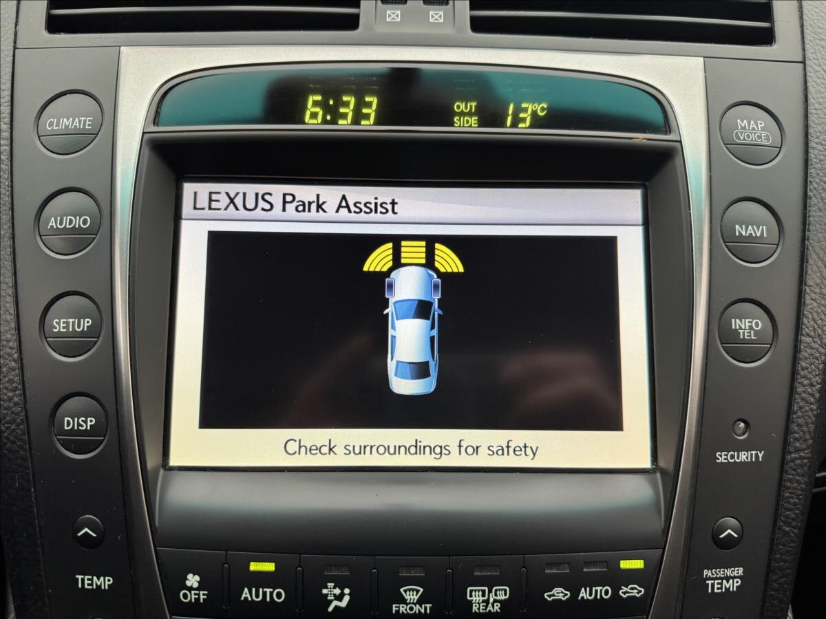 Lexus GS 300 Sedan / Limuzína 3,0 l 183 kw