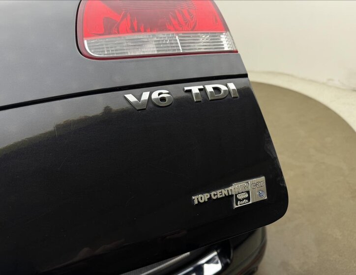 Volkswagen Touareg SUV / Terénní 3,0 l 165 kw