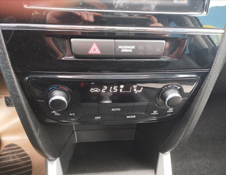 Suzuki Vitara SUV / Terénní 1,6 l 88 kw