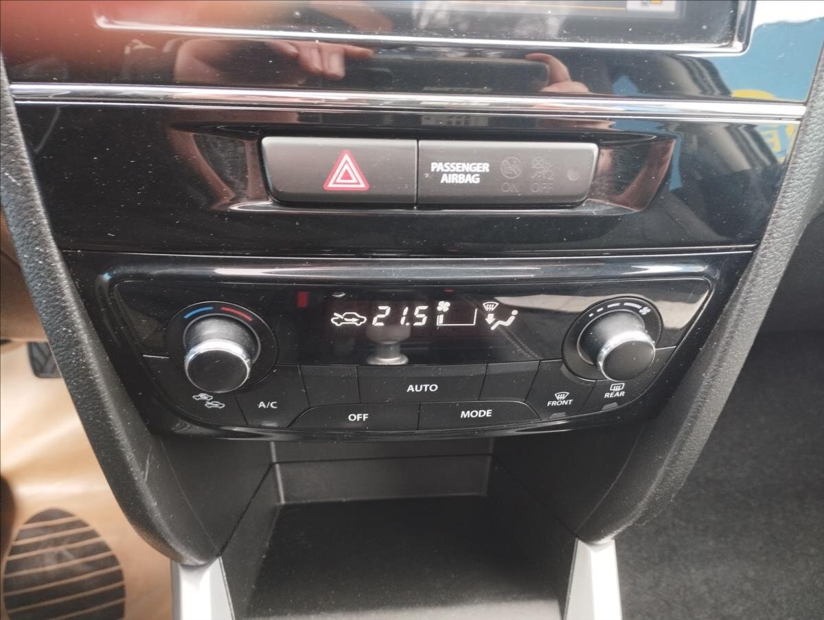 Suzuki Vitara SUV / Terénní 1,6 l 88 kw