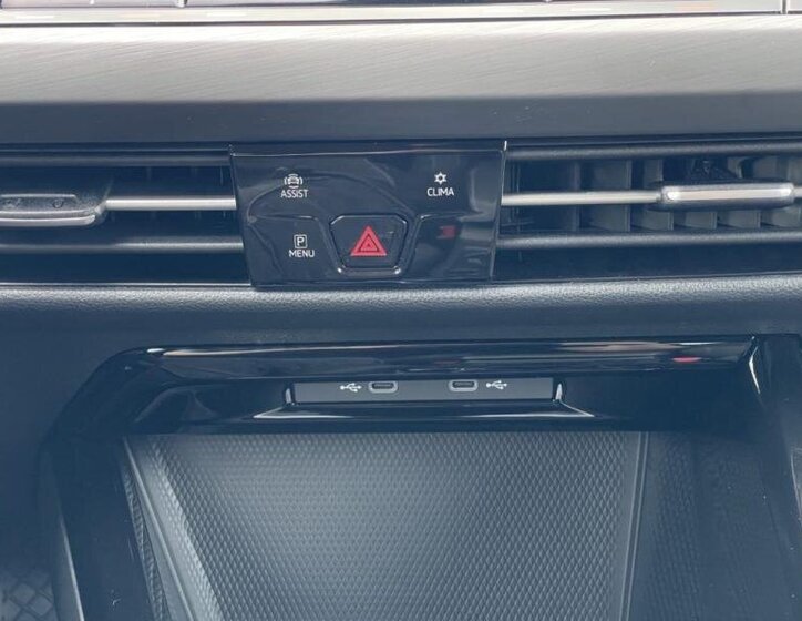 Volkswagen Golf Hatchback 1,5 l 96 kw