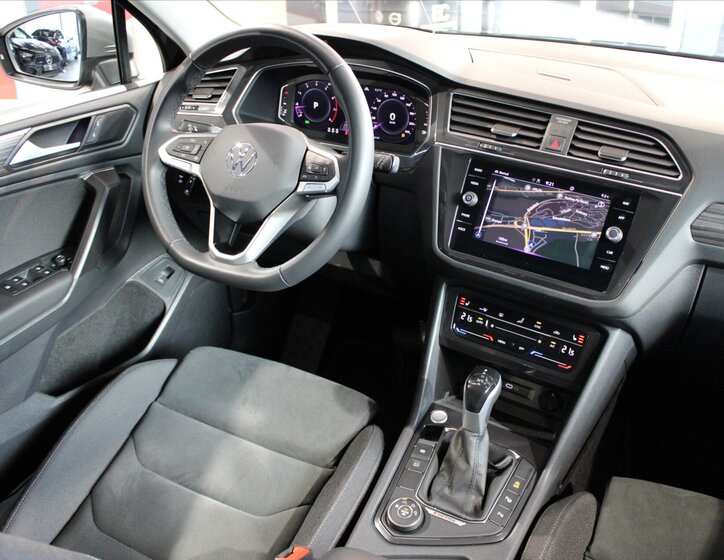 Volkswagen Tiguan SUV 2,0 l 180 kw