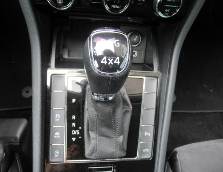 Škoda Superb Kombi 2,0 l 140 kw