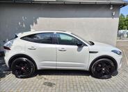 Jaguar E-Pace 9