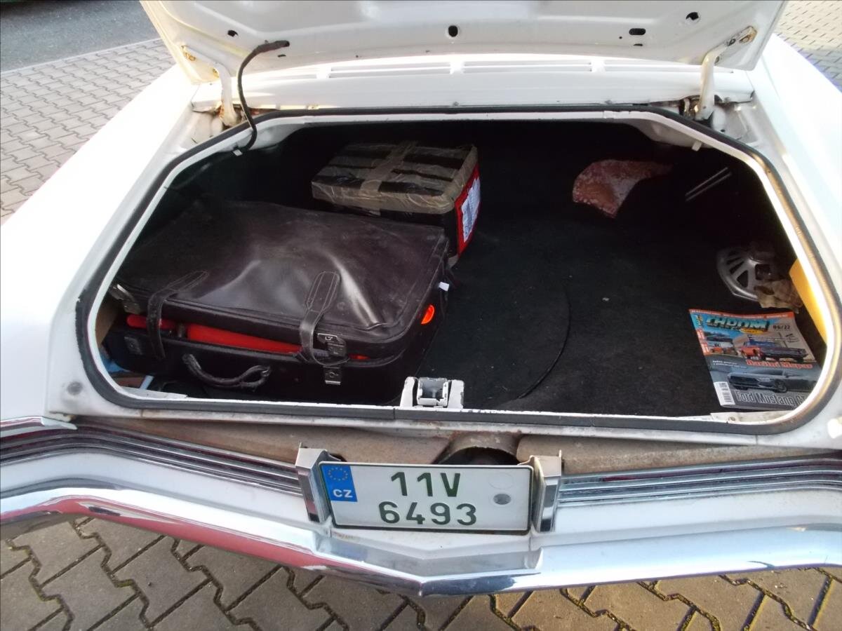 Buick Riviera Kupé 7,0 l 270 kw