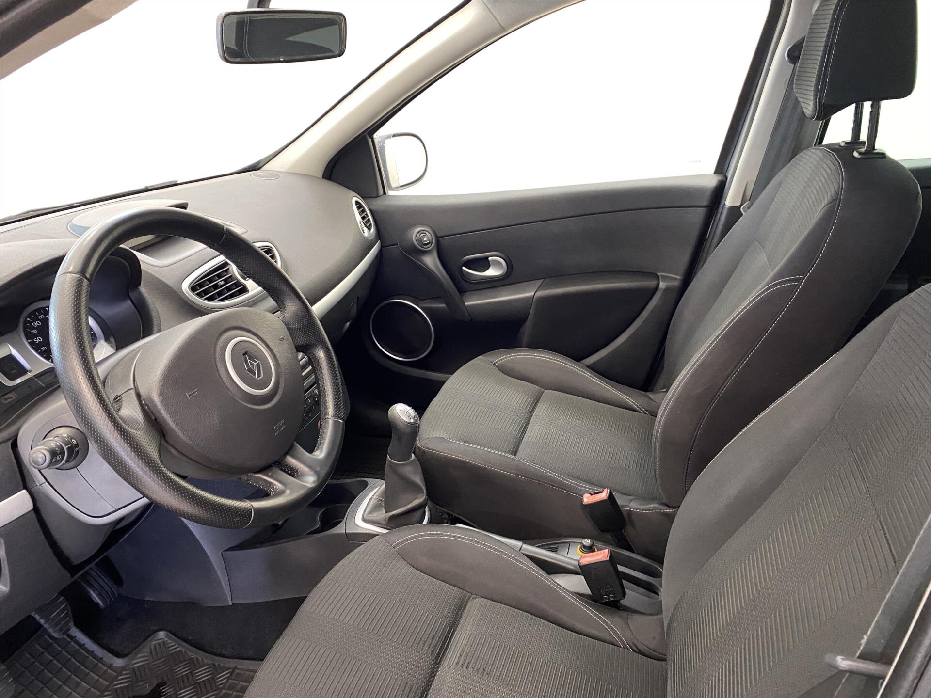 Renault Clio Hatchback 1,5 l 63 kw