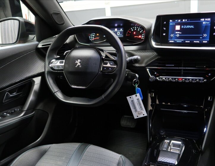 Peugeot 2008 Hatchback 1,2 l 96 kw