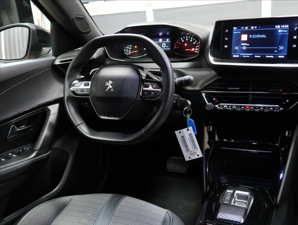 Peugeot 2008 Hatchback 1,2 l 96 kw