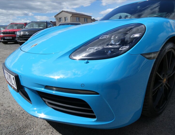 Porsche Cayman Kupé 2,5 l 257 kw