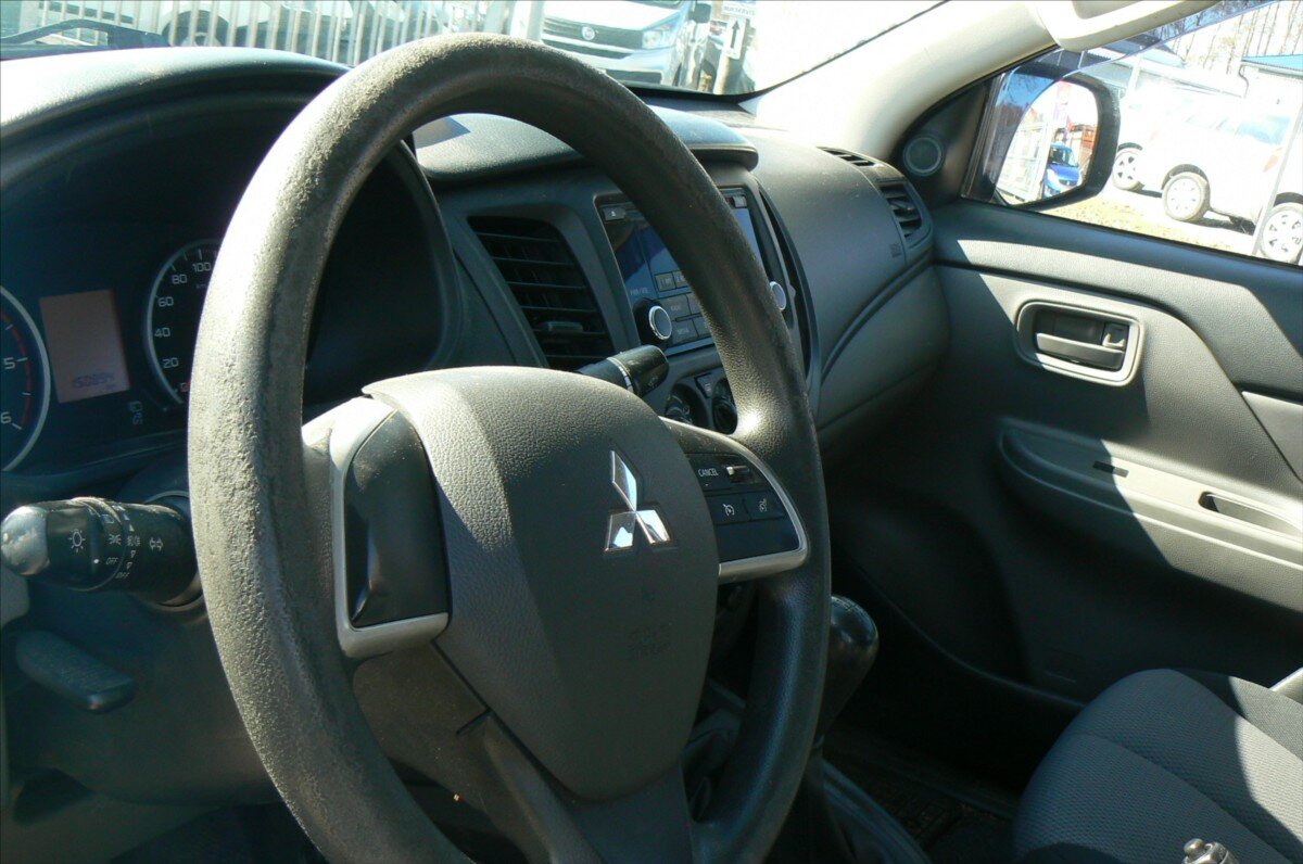 Mitsubishi L200 Ostatní 2,4 l 113 kw