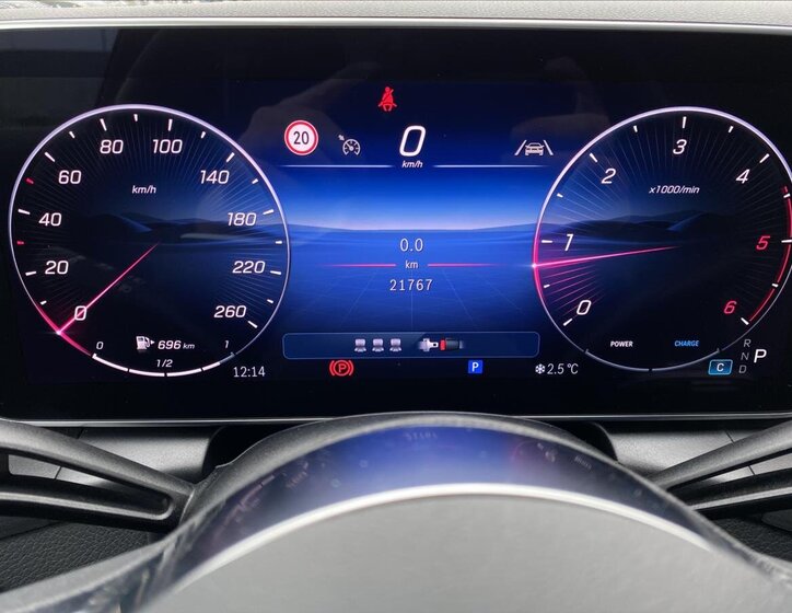 Mercedes-Benz GLC SUV 2,0 l 145 kw