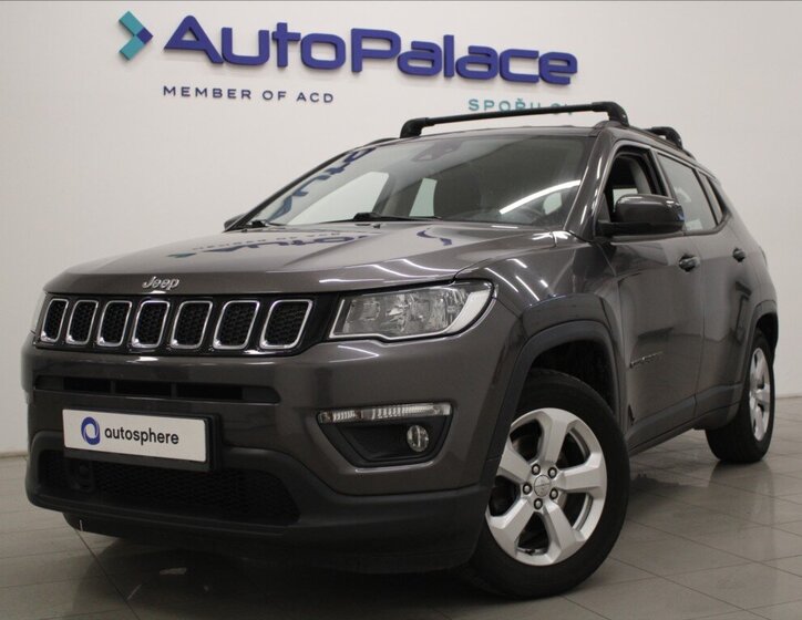 Jeep Compass SUV 1,6 l 88 kw