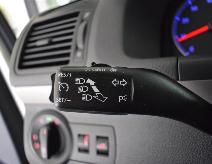 Volkswagen Touran MPV 1,4 l 103 kw