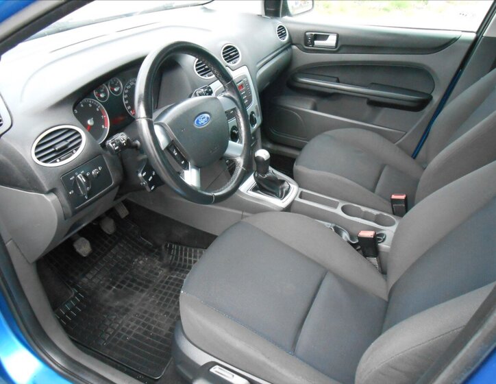 Ford Focus Kombi 1,6 l 74 kw