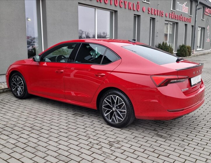 Škoda Octavia Liftback 2,0 l 110 kw