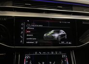 Audi S8 Sedan / Limuzína 4,0 l 420 kw