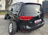 Volkswagen Touran MPV 1,2 l 81 kw