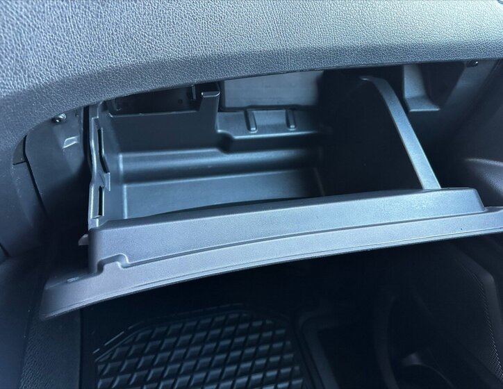 Mercedes-Benz Vito 28