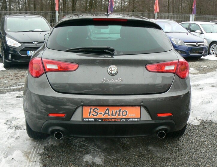 Alfa Romeo Giulietta 4
