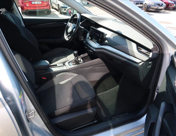 Škoda Octavia Liftback 2,0 l 85 kw