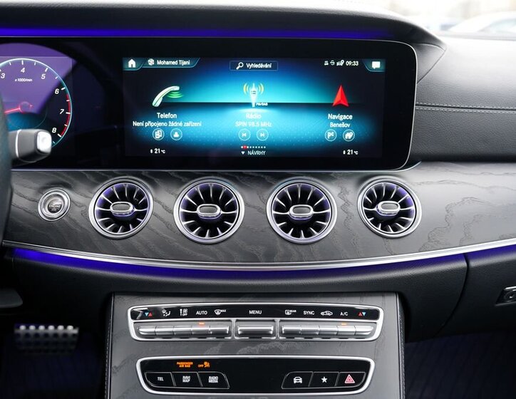 Mercedes-Benz Třídy E 32