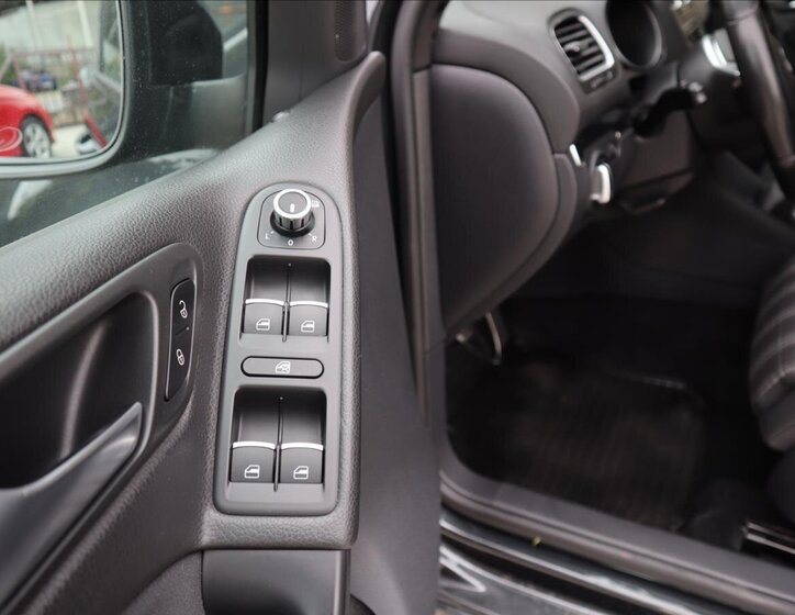 Volkswagen Golf Hatchback 2,0 l 125 kw