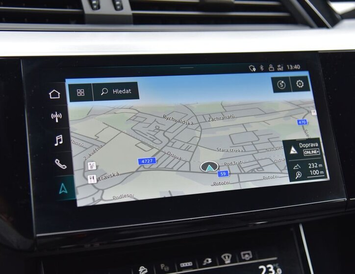 Audi e-tron SUV 0,0 300 kw