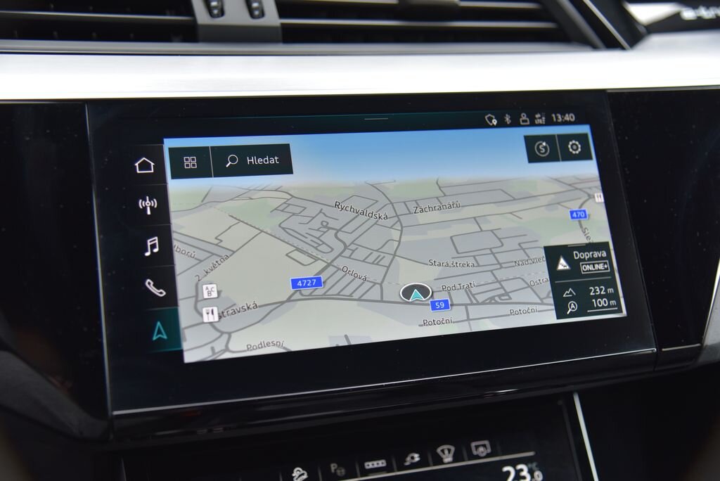 Audi e-tron SUV 0,0 300 kw