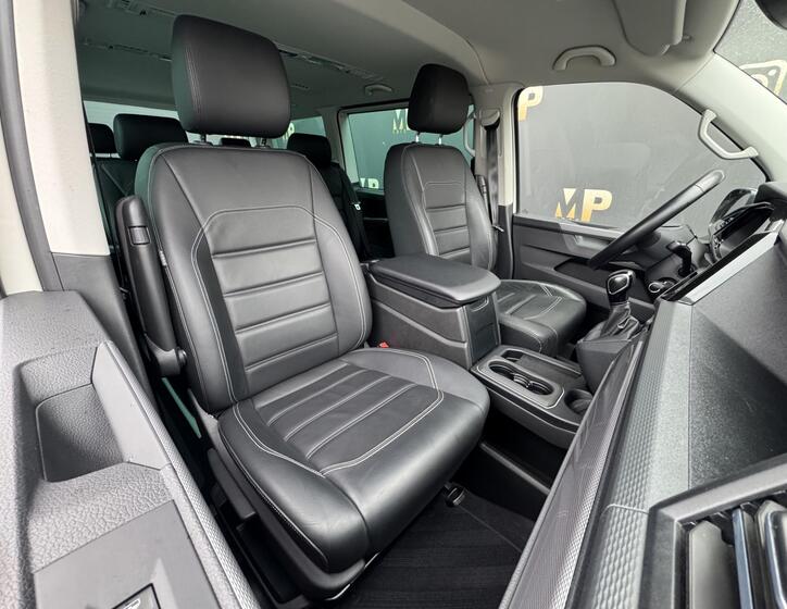Volkswagen Multivan 14