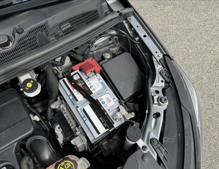 Opel Mokka SUV / Terénní 1,6 l 81 kw