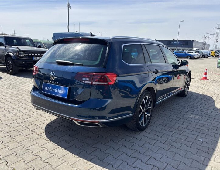 Volkswagen Passat Kombi 2,0 l 147 kw