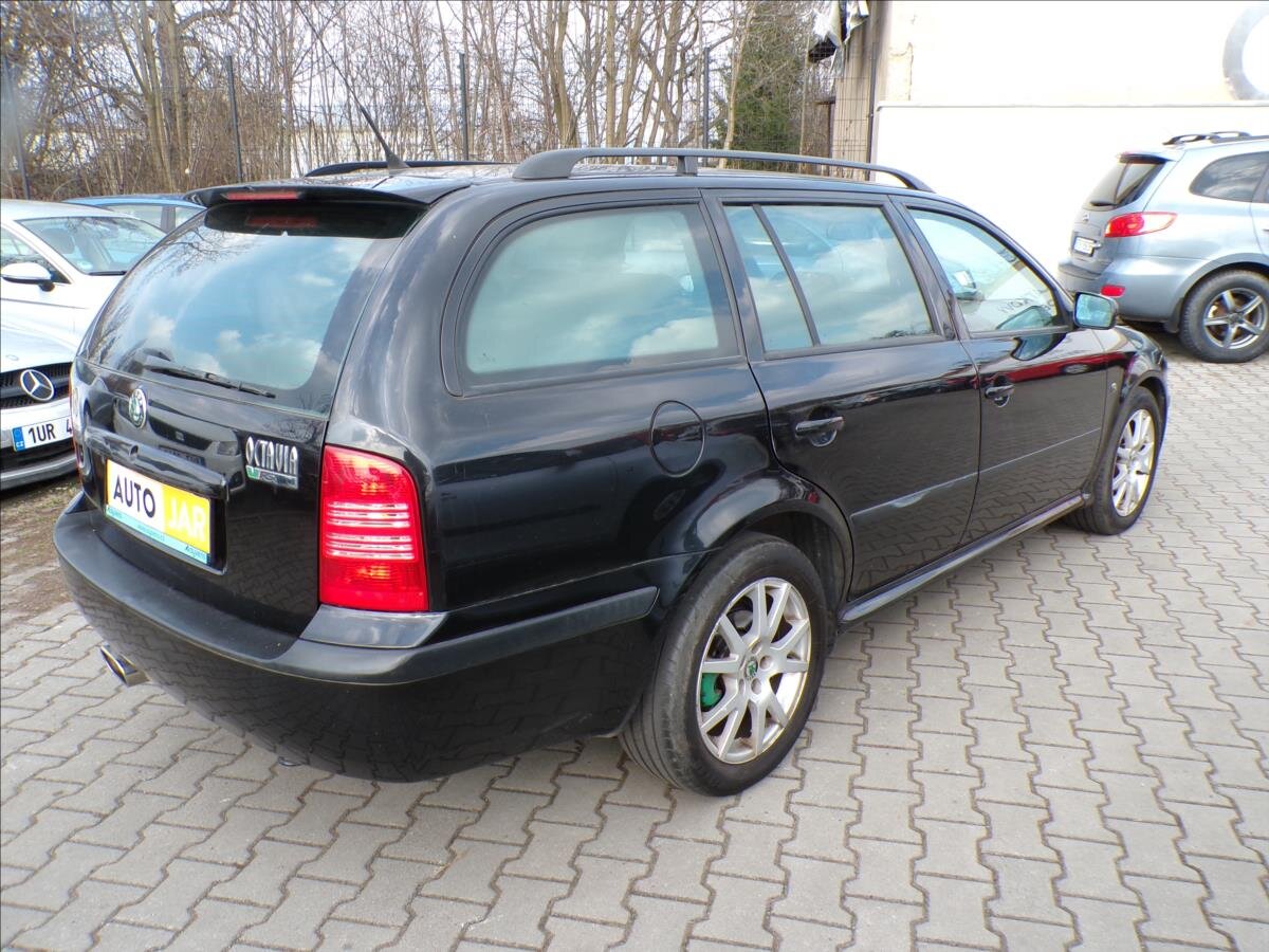 Škoda Octavia Kombi 1,8 l 132 kw