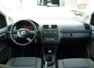 Volkswagen Touran Kombi 2,0 l 100 kw