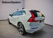 Volvo XC60 SUV / Terénní 2,0 l 140 kw