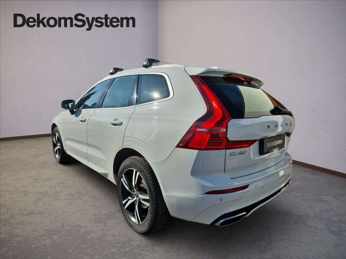 Volvo XC60 SUV / Terénní 2,0 l 140 kw