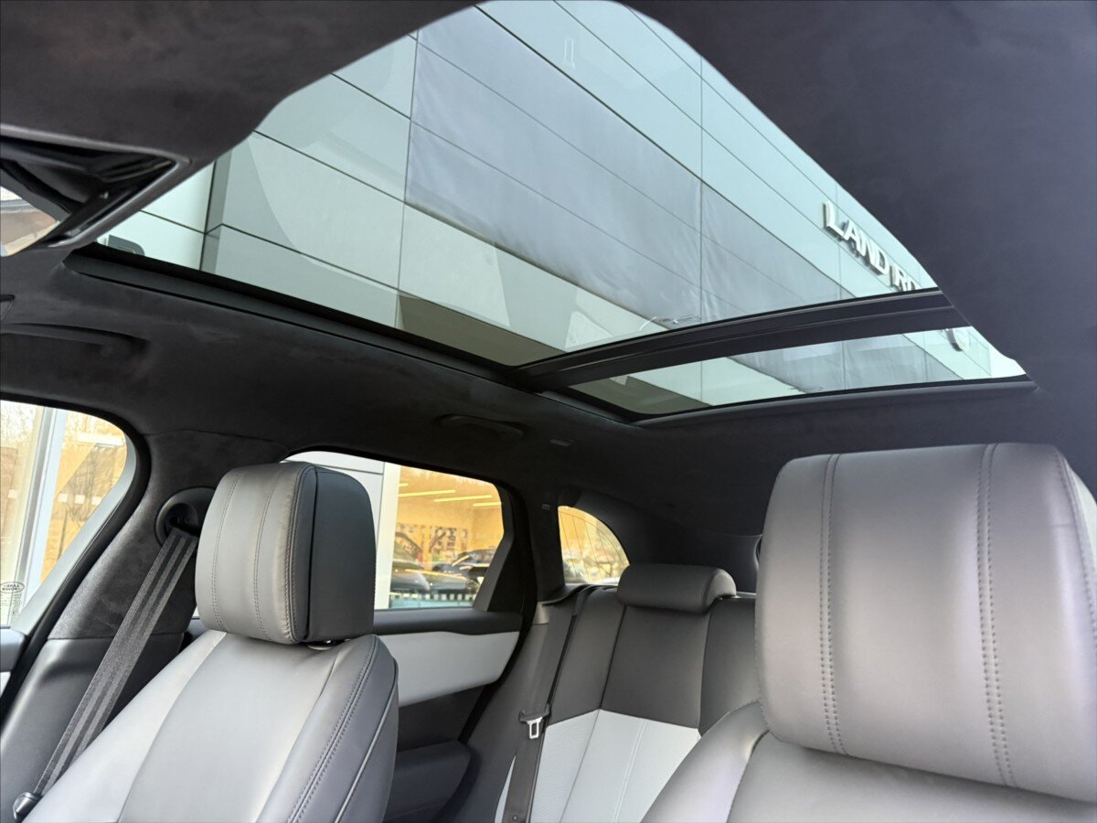 Land Rover Range Rover Velar SUV / Terénní 3,0 l 221 kw