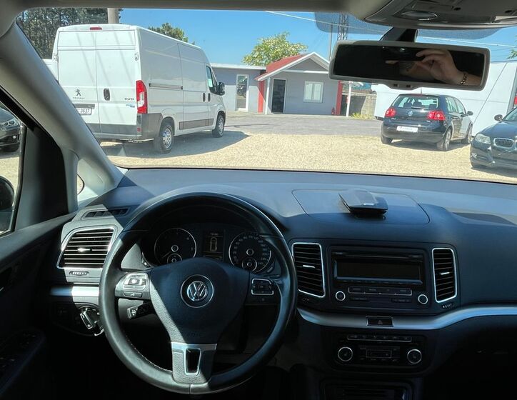 Volkswagen Sharan 24