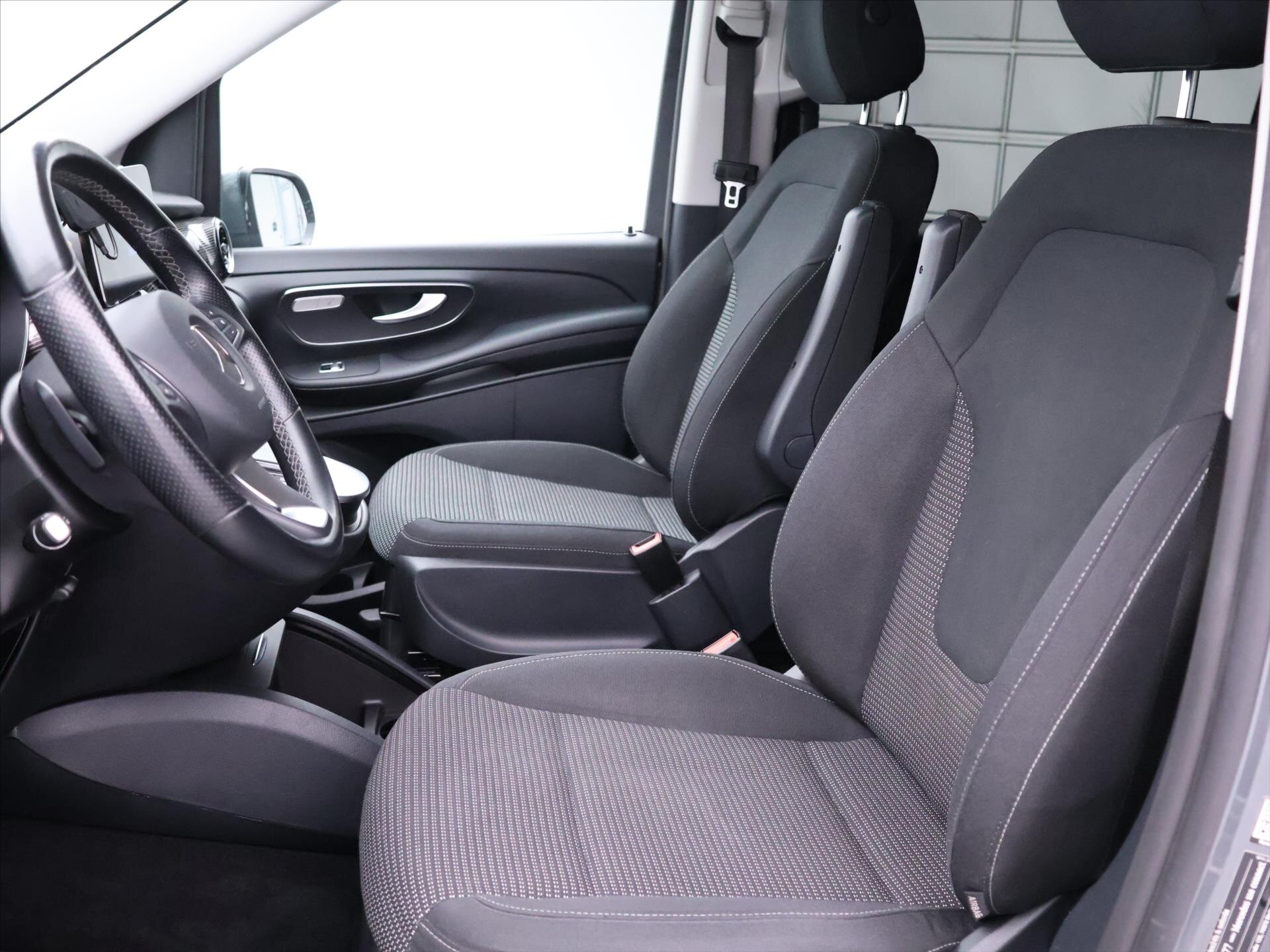 Mercedes-Benz Třídy V Kombi 2,0 l 174 kw