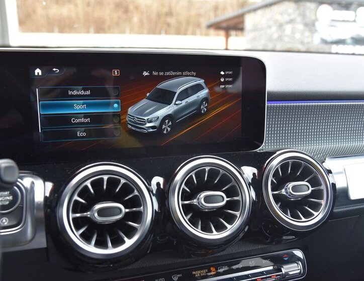 Mercedes-Benz GLB SUV / Terénní 2,0 l 110 kw