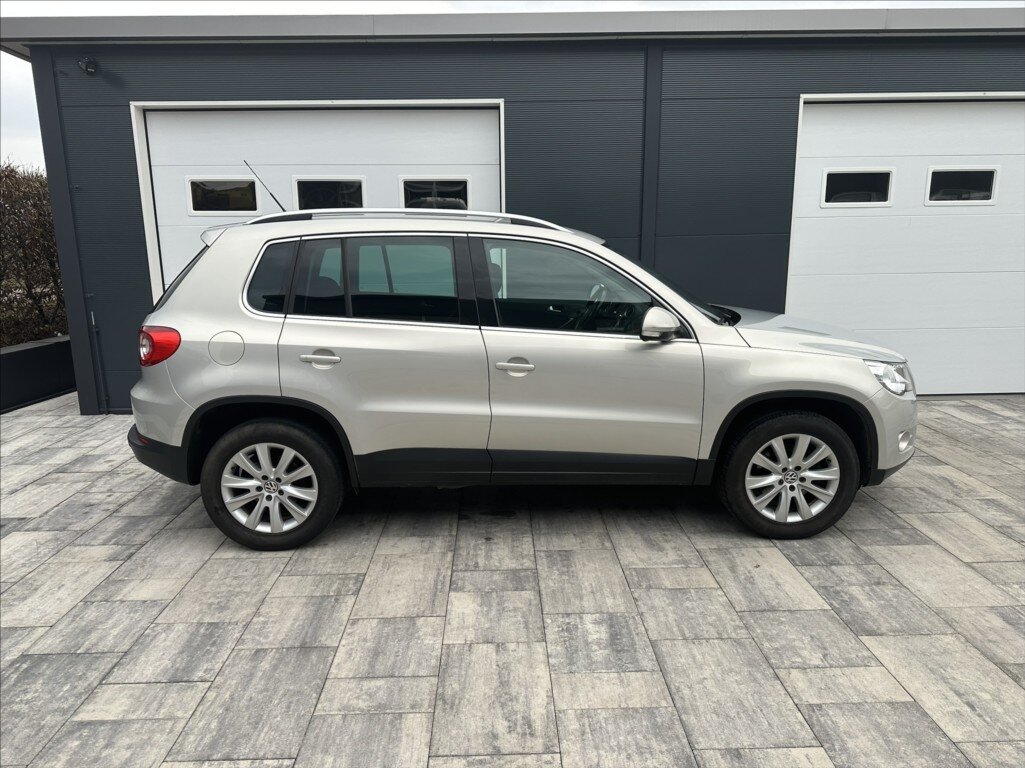 Volkswagen Tiguan SUV / Terénní 2,0 l 125 kw
