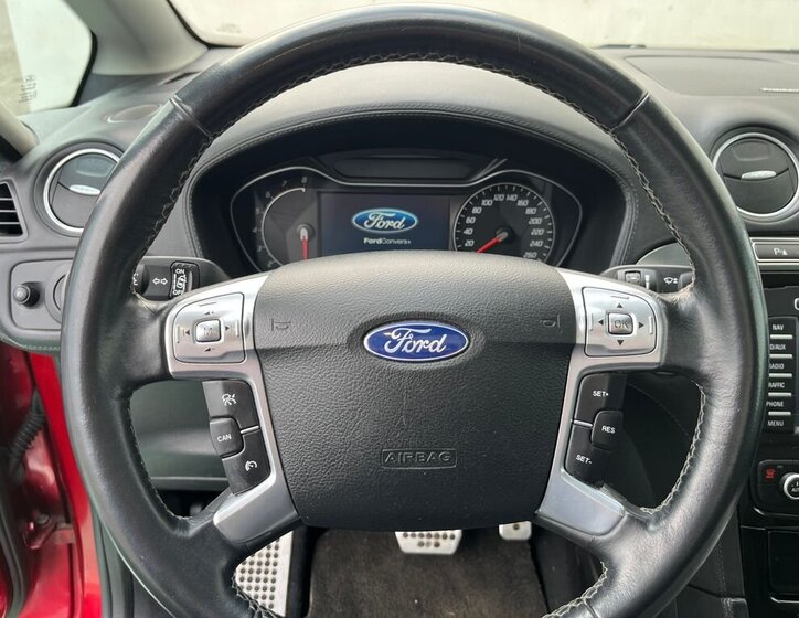 Ford S-MAX MPV 2,0 l 176 kw