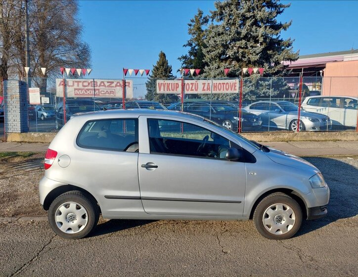 Volkswagen Fox Hatchback 1,2 l 40 kw