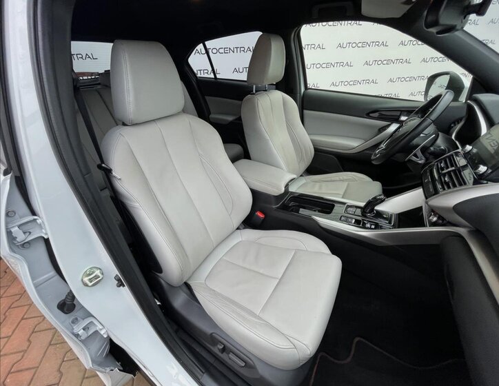 Mitsubishi Eclipse Cross SUV 2,4 l 130 kw