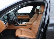 BMW Řada 7 Sedan / Limuzína 3,0 l 195 kw