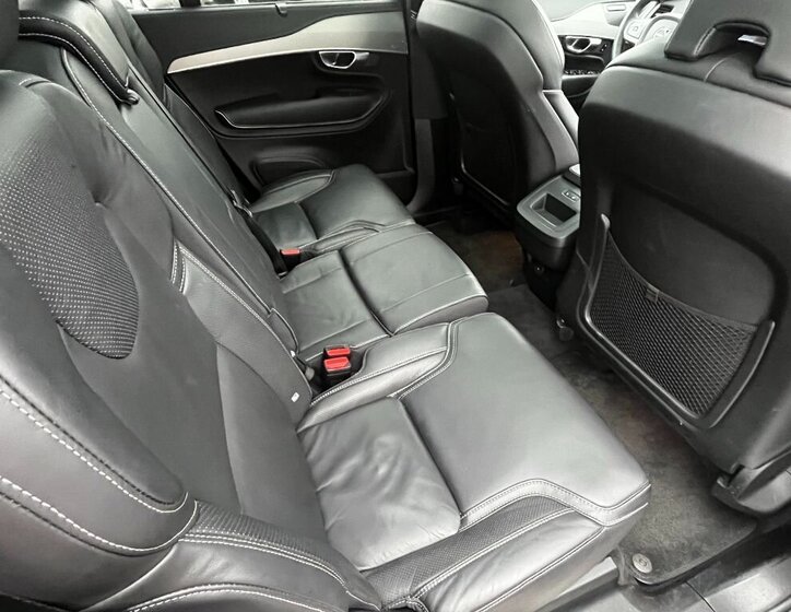 Volvo XC90 SUV 2,0 l 173 kw